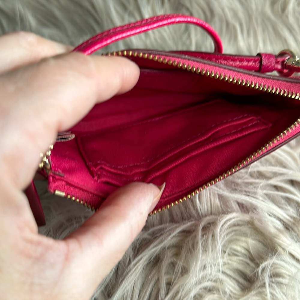 Coach wristlet - Picture 3 of 3
